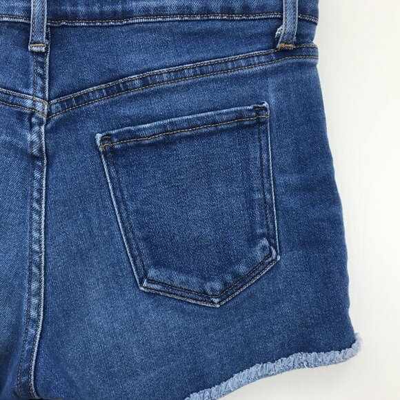 Just Black Medium Wash Jean Cut Off Shorts Size 28 (6) EXCELLENT Condition - Picture 4 of 6